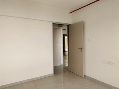 Bedroom Image of 1000 Sq.ft 2 BHK Apartment / Flat for rent in Gurukrupa Marina Enclave Wings Q And R With Kindergarten Phase IV, Malad West Mumbai for Rs. 58000