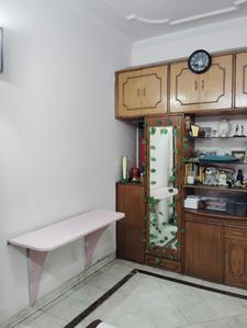 Bedroom Image of 1200 Sq.ft 3 BHK Apartment / Flat for sale in Patel Nagar New Delhi for Rs. 25000000