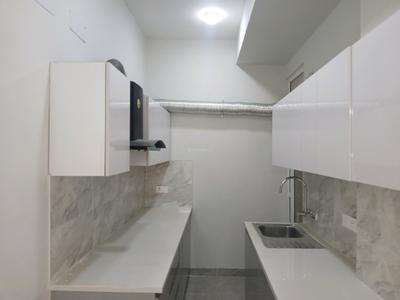 Kitchen Image of 1400 Sq.ft 3 BHK Builder Floor for sale in Signature Global City 92, Sector 92 Gurgaon for Rs. 13000000