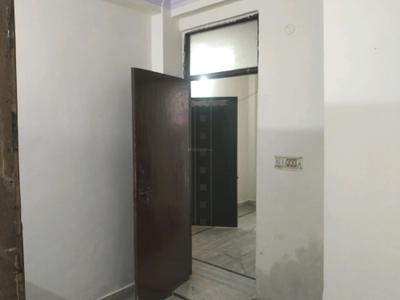 Bedroom Image of 450 Sq.ft 2 BHK Builder Floor for rent in Mayur Vihar Phase 1 New Delhi for Rs. 14000