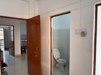 Bathroom Image of 800 Sq.ft 2 BHK Apartment / Flat for rent in Awas Vikas Colony Ayodhya for Rs. 15000