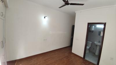 Bedroom Image of 1050 Sq.ft 2.5 BHK Apartment / Flat for sale in Amrapali Verona Heights, Noida Extension Greater Noida for Rs. 8800000
