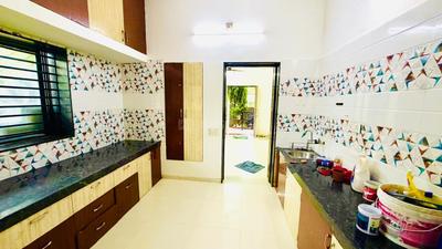 Kitchen Image of 1150 Sq.ft 2 BHK Villa for rent in Memnagar Ahmedabad for Rs. 45000