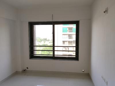 Bedroom Image of 1755 Sq.ft 3 BHK Apartment / Flat for rent in Bhadaj Ahmedabad for Rs. 20000