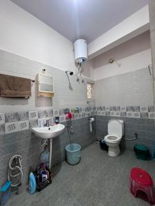Bathroom Image of 1450 Sq.ft 2 BHK Apartment / Flat for rent in Kadubeesanahalli Bengaluru for Rs. 42000