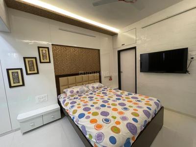Bedroom Image of 650 Sq.ft 1.5 BHK Apartment / Flat for rent in Mahalakshmi Mumbai for Rs. 80000