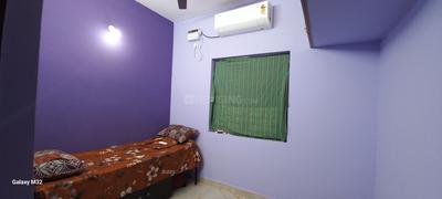Bedroom Image of Jaya paying guest for mens in Thoraipakkam, Chennai
