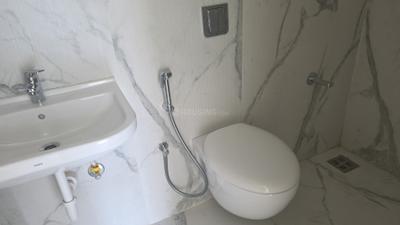 Image of 685 Sq.ft 2 BHK Apartment / Flat for rent in Swastik Platinum, Vikhroli East, Mumbai for Rs. 56999