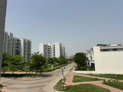 Image of 4690 Sq.ft 4 BHK Villa for sale in Godrej Golf Link, Jaypee Greens, Greater Noida for Rs. 82500000