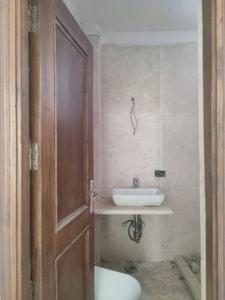 Bedroom Two Image of 4248 Sq.ft 4 BHK Apartment / Flat for sale in Spaze Kalistaa, Sector 84 Gurgaon for Rs. 25000000