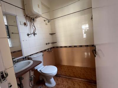 Bathroom Image of 1700 Sq.ft 3.5 BHK Builder Floor for sale in Ardee Platinum Greens, Sector 52 Gurgaon for Rs. 22000000