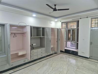 Bedroom Image of 3500 Sq.ft 5 BHK Independent House for rent in Sector 49 Noida for Rs. 70000