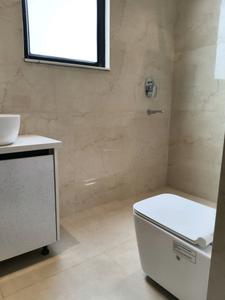 Common Bathroom Image of 700 Sq.ft 3 BHK Apartment / Flat for sale in ROF Aalayas Phase 2, Sector 102 Gurgaon for Rs. 8400000