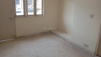 Bedroom Image of 2250 Sq.ft 4.5 BHK Apartment / Flat for sale in CGHS Mount Everest Apartments, Sector 9 Dwarka New Delhi for Rs. 40000000