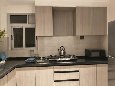 Kitchen Image of 880 Sq.ft 2 BHK Apartment / Flat for rent in Piramal Mahalaxmi South Tower, Worli Mumbai for Rs. 170000