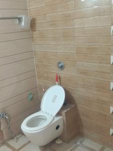 Bathroom Image of 1600 Sq.ft 3 BHK Apartment / Flat for rent in Ram Nagar Nagpur for Rs. 35000