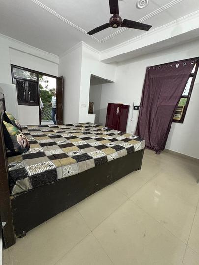 Saket Bedroom 1