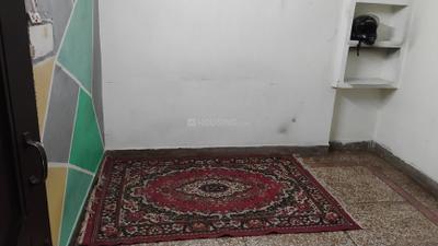 Bedroom Image of 594 Sq.ft 9 BHK Independent House for sale in Bhajanpura New Delhi for Rs. 13000000