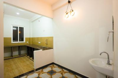 Kitchen Image of 1000 Sq.ft 2 BHK Builder Floor for rent in Mahmoorganj Varanasi for Rs. 25000