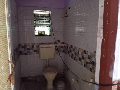 Bathroom Image of 550 Sq.ft 2 BHK Duplex for rent in Binaki Nagpur for Rs. 9500
