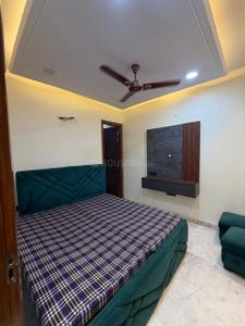 Bedroom Image of 450 Sq.ft 1 BHK Builder Floor for rent in Rajouri Garden New Delhi for Rs. 20000