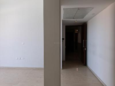 Living Room Image of 2500 Sq.ft 3 BHK Apartment / Flat for sale in Mahagun Mezzaria, Sector 78 Noida for Rs. 41000000