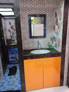 Bathroom Image of 535 Sq.ft 1 BHK Apartment / Flat for sale in Royal Palms Garden View, Goregaon East Mumbai for Rs. 5800000