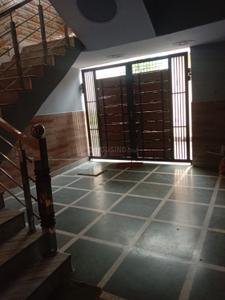 Image of 1150 Sq.ft 2 BHK Independent House for rent in Shastri Nagar, Ghaziabad for Rs. 8000