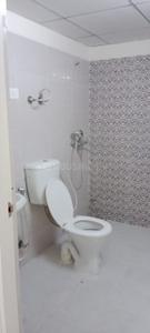 Bathroom Image of 530 Sq.ft 1 BHK Apartment / Flat for rent in Gaurs 14th Avenue, Noida Extension Greater Noida for Rs. 17000
