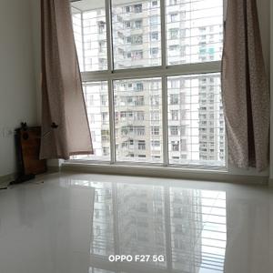 Hall Image of 950 Sq.ft 2 BHK Apartment / Flat for sale in Lodha Amara, Kolshet Thane for Rs. 15000000