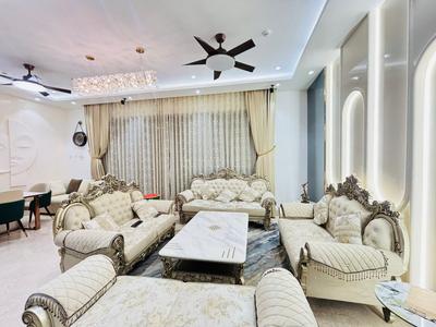 4 BHK Flat
