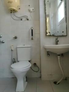 Bedroom One Image of 2015 Sq.ft 3 BHK Apartment / Flat for sale in Vatika Emilia Floors by Vatika, Sector 83 Gurgaon for Rs. 25000000