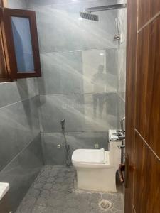 Bathroom Image of 1300 Sq.ft 3 BHK Builder Floor for sale in Vaishali Ghaziabad for Rs. 14500000