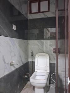 Common Bathroom Image of 650 Sq.ft 1 BHK Apartment / Flat for sale in Sector 104 Noida for Rs. 3150000