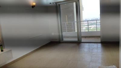 Living Room Image of 1700 Sq.ft 3.5 BHK Apartment / Flat for rent in The 3C Lotus Panache, Sector 110 Noida for Rs. 44000