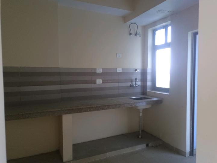 Paras Dews Main Image 1