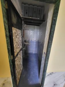 Bathroom Image of 550 Sq.ft 1 BHK Apartment / Flat for sale in Shree Swami Narendra Prasanna Complex, Bhiwandi Thane for Rs. 2300000
