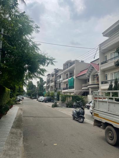 Sector 61 Main Image 1