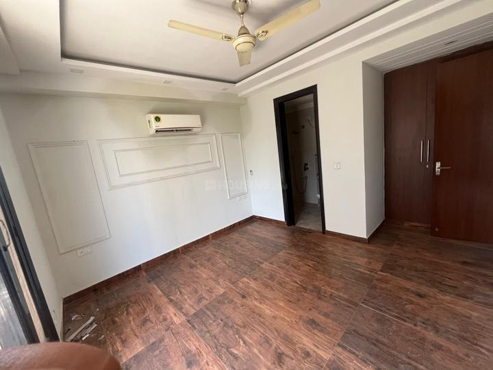 Sector 51 Bedroom 1