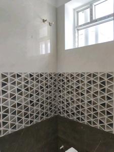 Common Bathroom Image of 1210 Sq.ft 3 BHK Apartment / Flat for sale in Medavakkam Chennai for Rs. 9500000