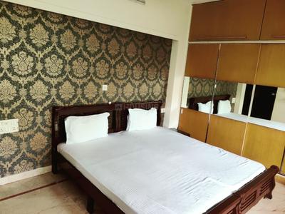 Bedroom Image of 1800 Sq.ft 4 BHK Apartment / Flat for sale in Khar West Mumbai for Rs. 88000000