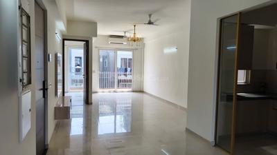 Living Room Image of 1150 Sq.ft 2 BHK Apartment / Flat for sale in Smartworld Orchard, Sector 61 Gurgaon for Rs. 18200000