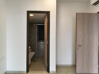 Bedroom Image of 1000 Sq.ft 3 BHK Apartment / Flat for sale in Lodha Aura, Sion Mumbai for Rs. 39100000