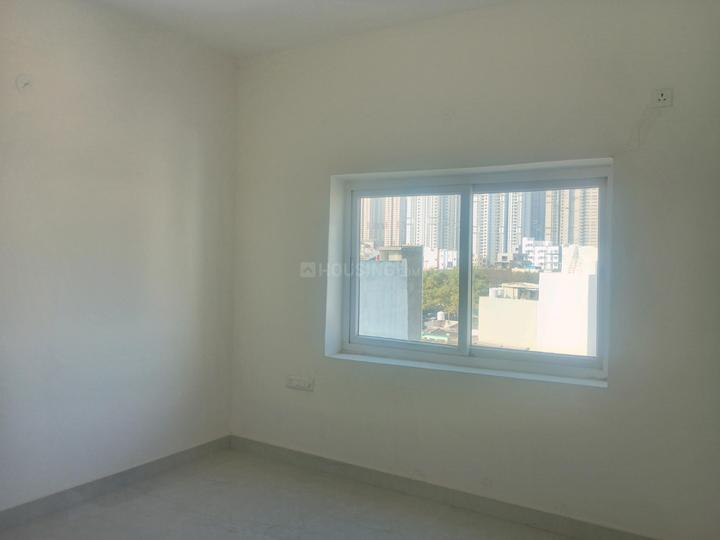 Dhanvee Silver Wood Avenue Main Image 1