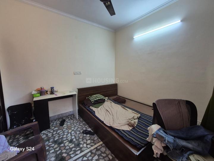 Block 6A, Ramesh Nagar Bedroom 1