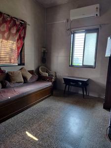 Bedroom Image of 600 Sq.ft 1 BHK Apartment / Flat for sale in Mayur Niwas CHS, Dadar East Mumbai for Rs. 28000000