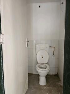 Common Bathroom Image of 520 Sq.ft 1 BHK Apartment / Flat for rent in Raojee Palladium Homes, Dhanori Pune for Rs. 21000