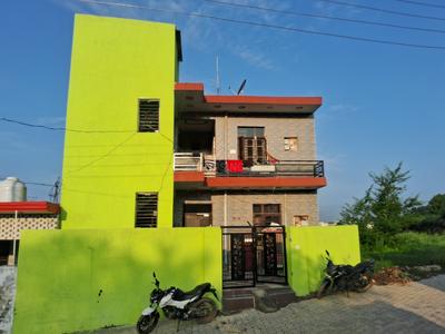 Living Room Image of 300 Sq.ft 1 BHK Independent House for rent in Baddi Solan for Rs. 5000