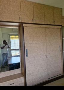Bedroom Image of 1800 Sq.ft 2 BHK Apartment / Flat for rent in Paldi Ahmedabad for Rs. 24000