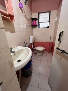 Image of 1120 Sq.ft 2 BHK Apartment / Flat for rent in Kumar Mahatma Society, Kothrud, Pune for Rs. 30000